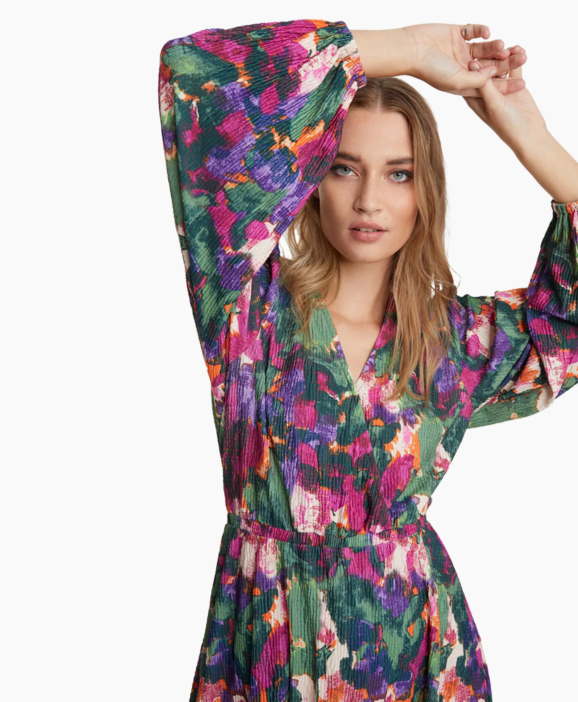 Alix The Label Mini Jurk Woven Camouflage Flower Zwart