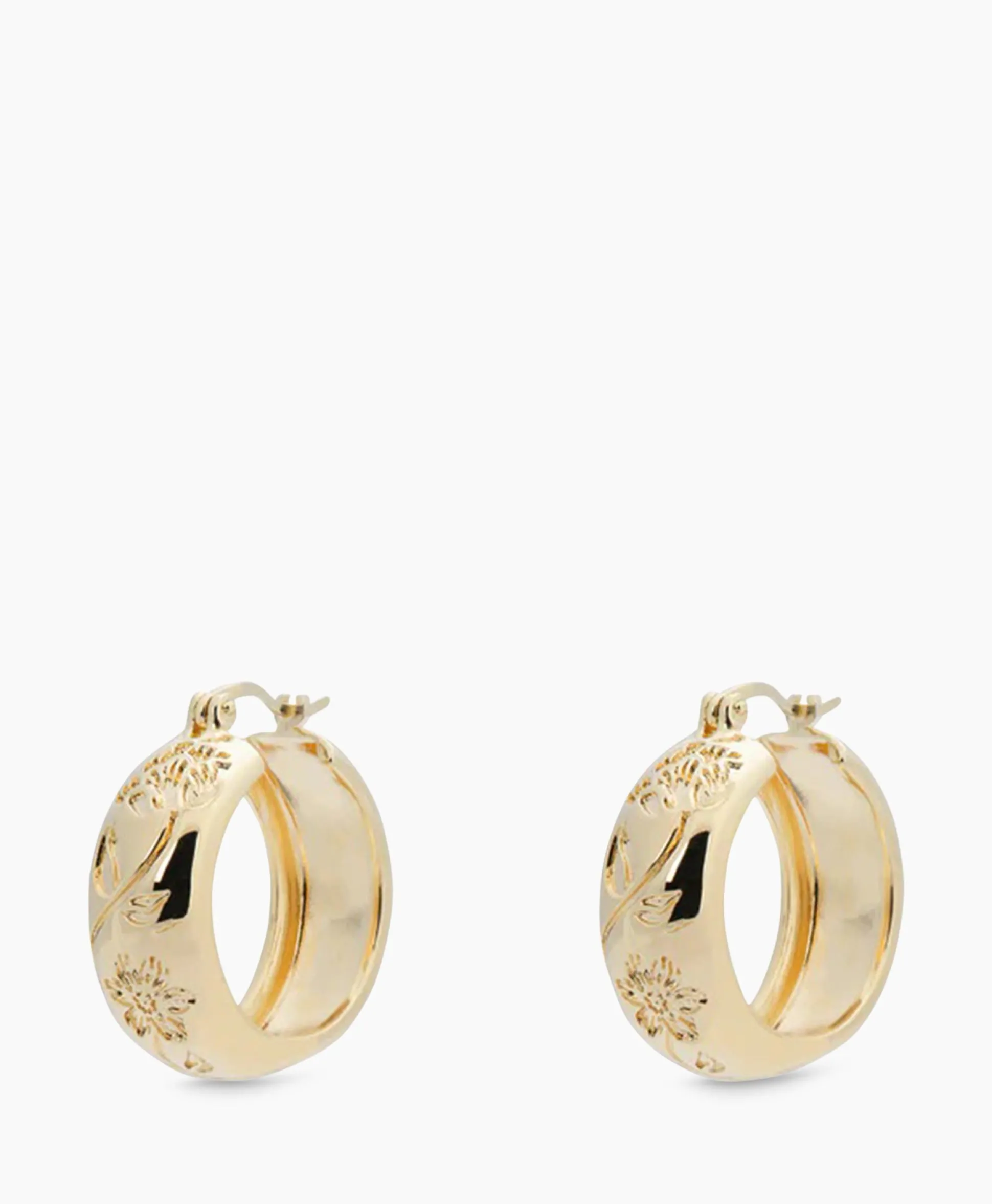Anna+Nina Oorbellen Flower Garland Stamped Hoop Earrings Bra Goud