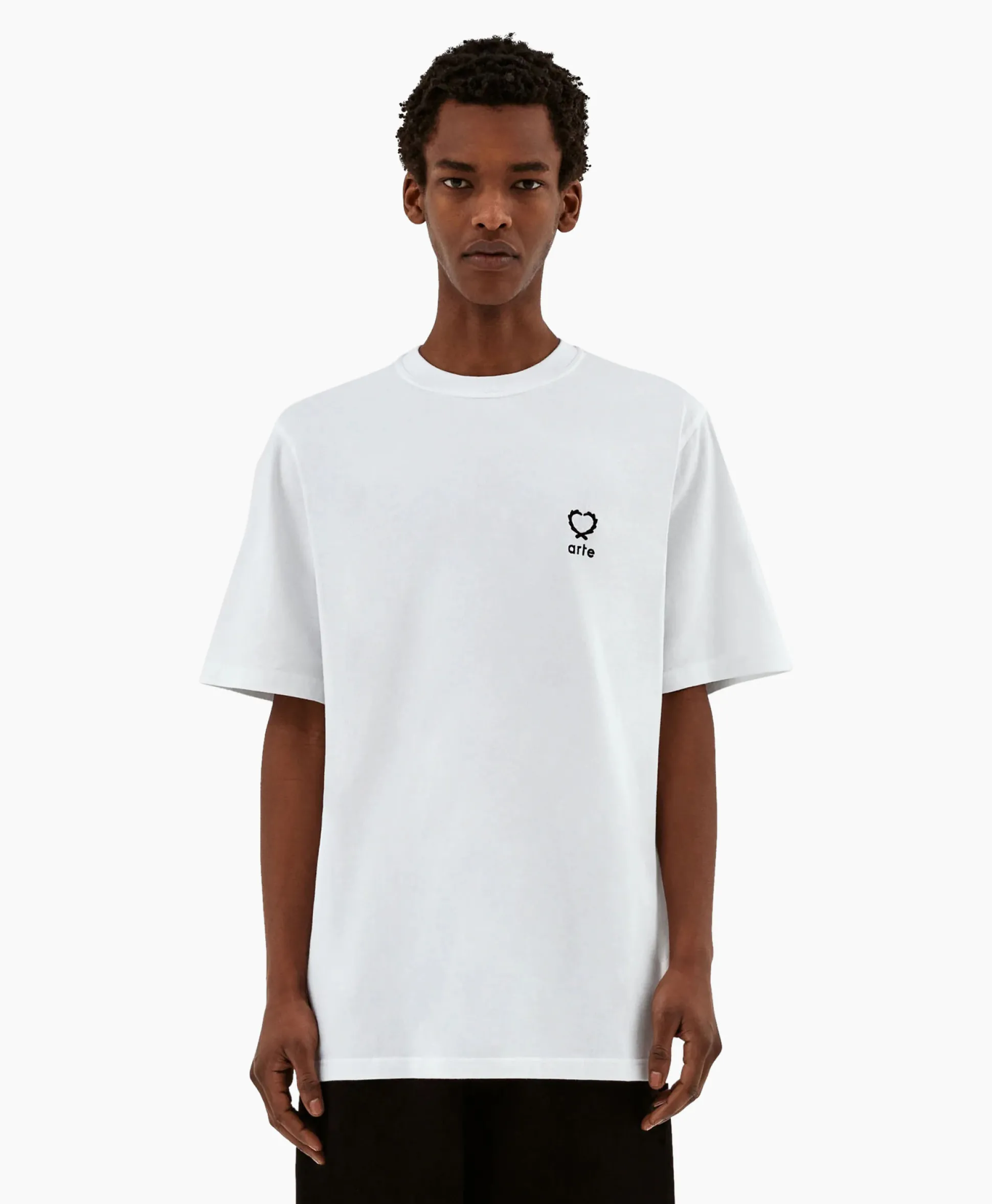 Arte Antwerp T-Shirt Korte Mouw Hearts Leaves Arte Logo Chest Wit