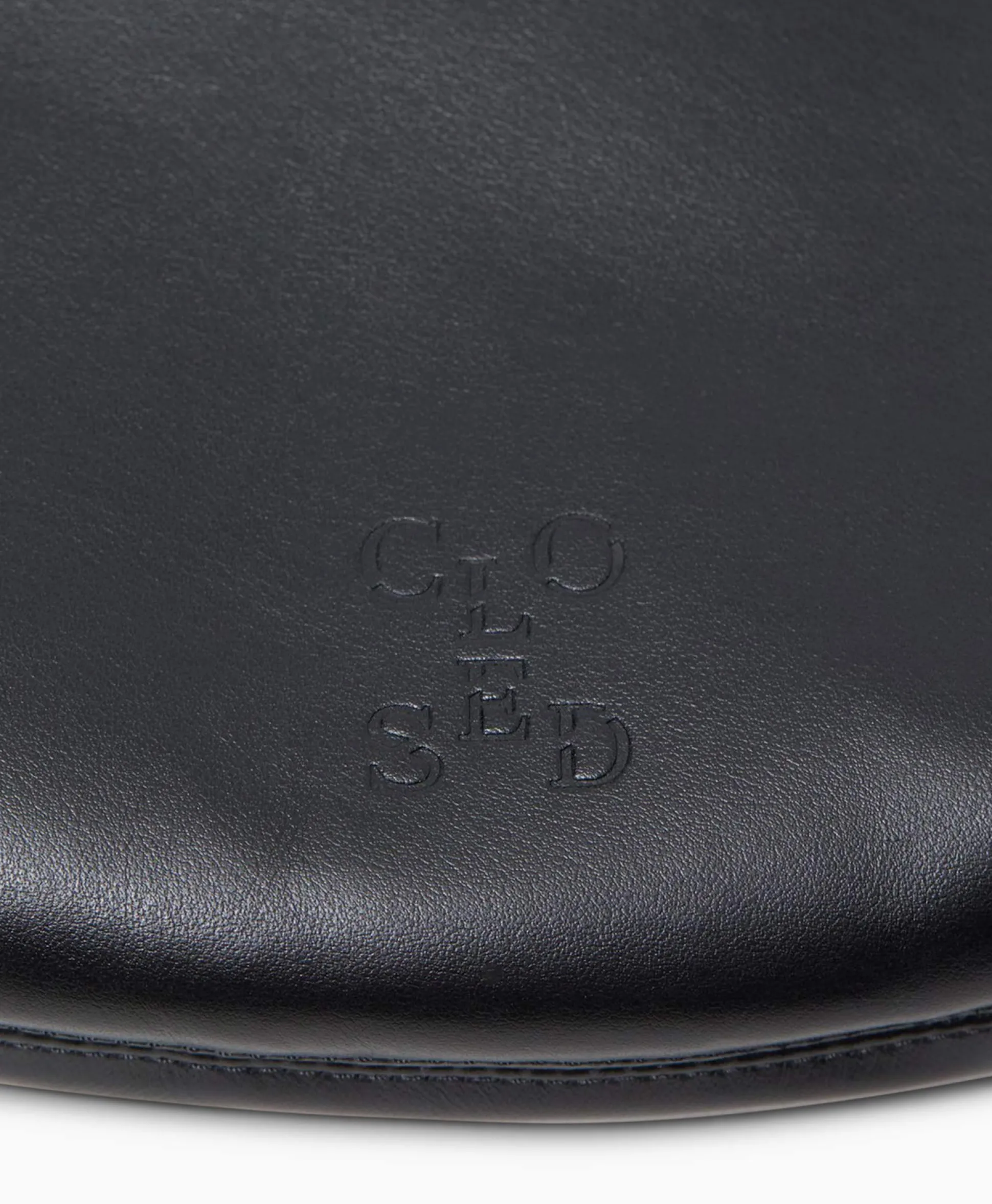 Closed Schouder / Hand Tas Half Moon M Zwart