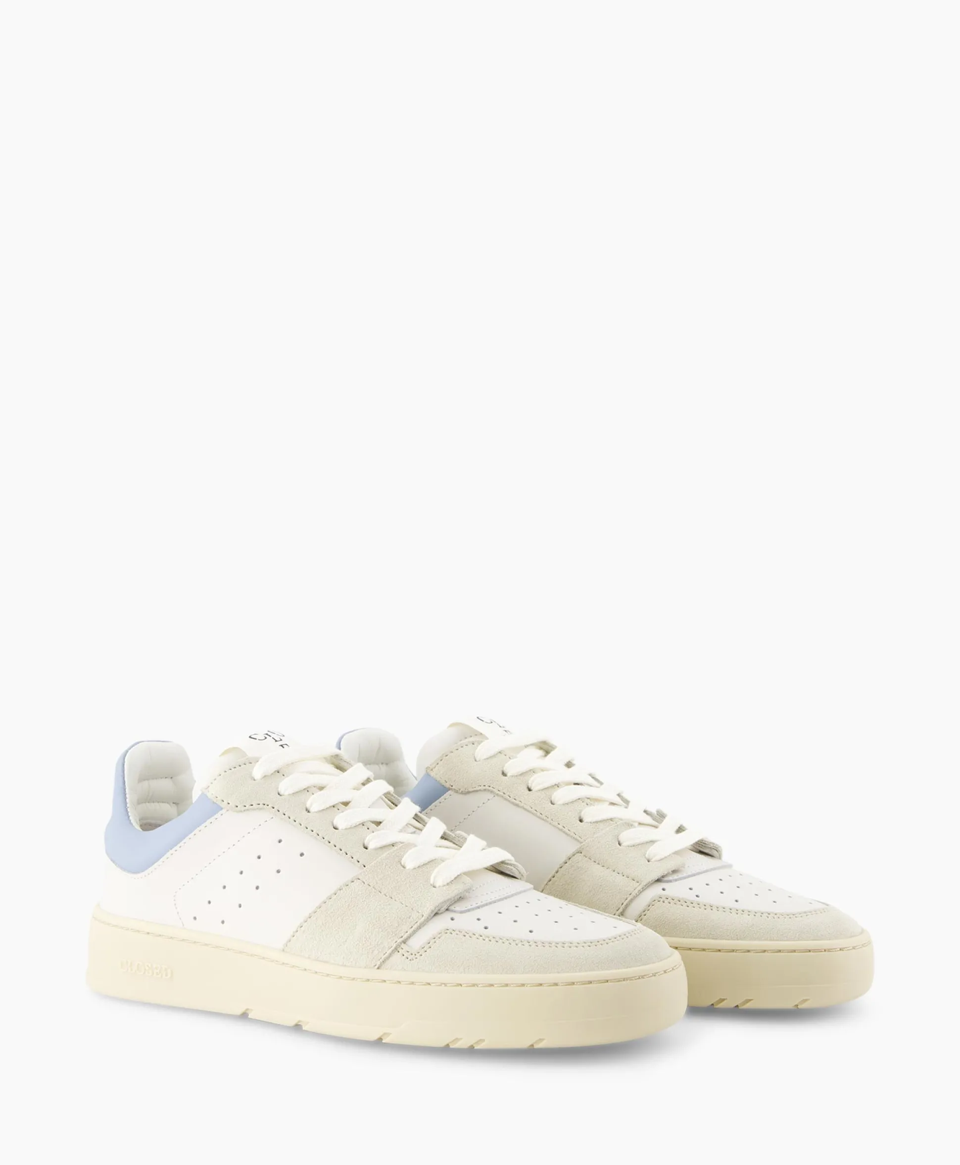 Closed Sneaker Low Top Licht Blauw