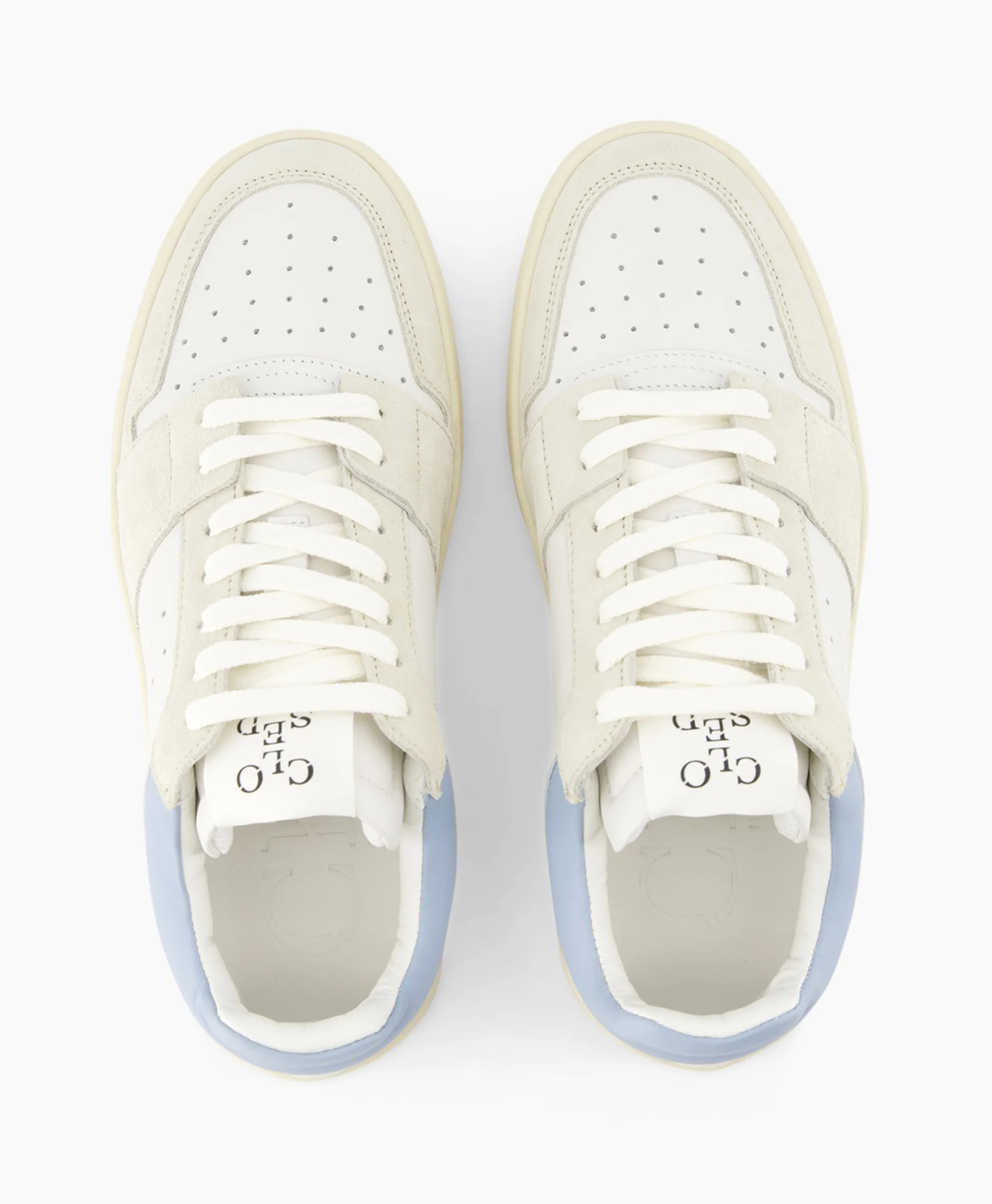 Closed Sneaker Low Top Licht Blauw
