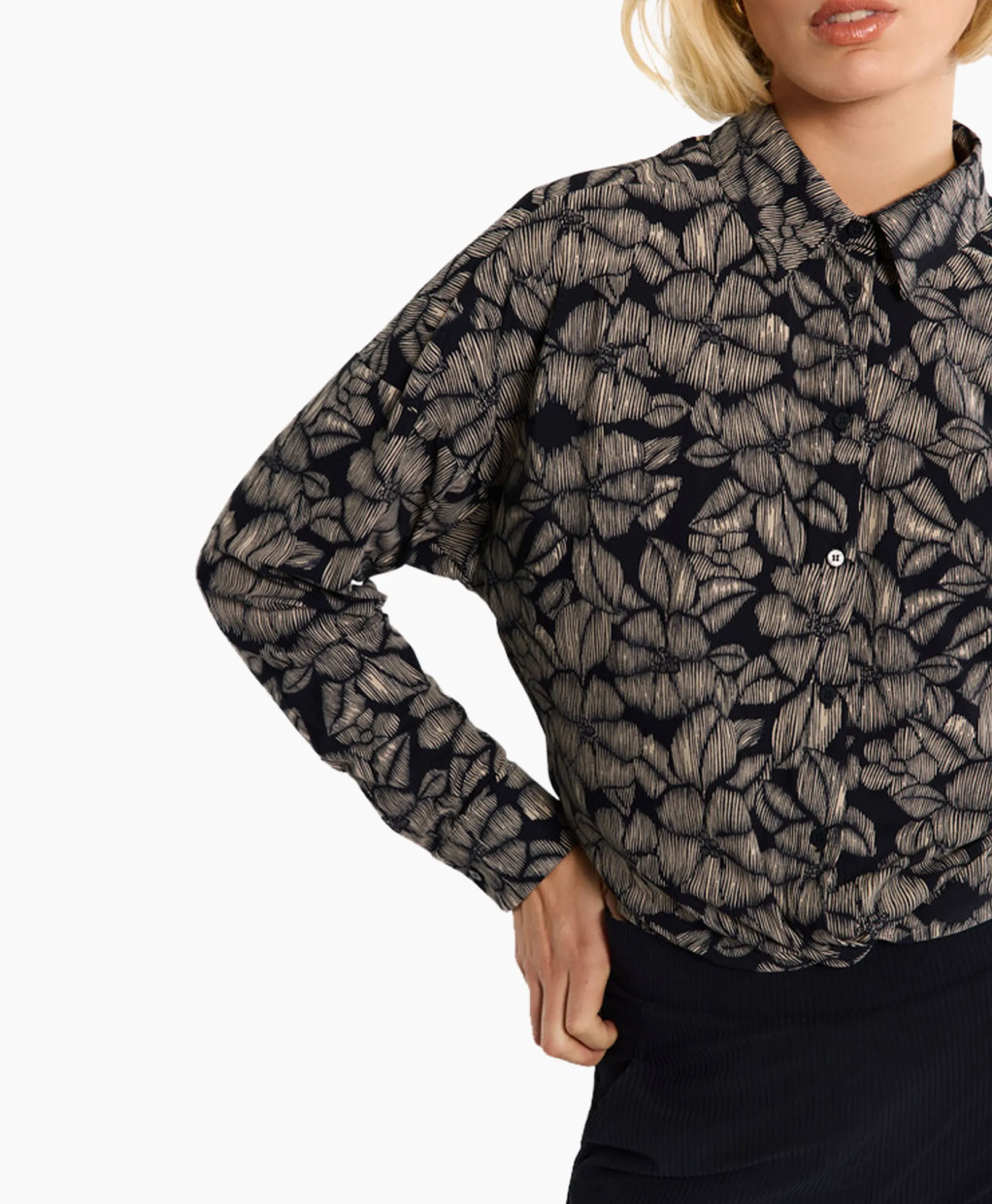 Studio Anneloes Blouse Sanne Flower Zand