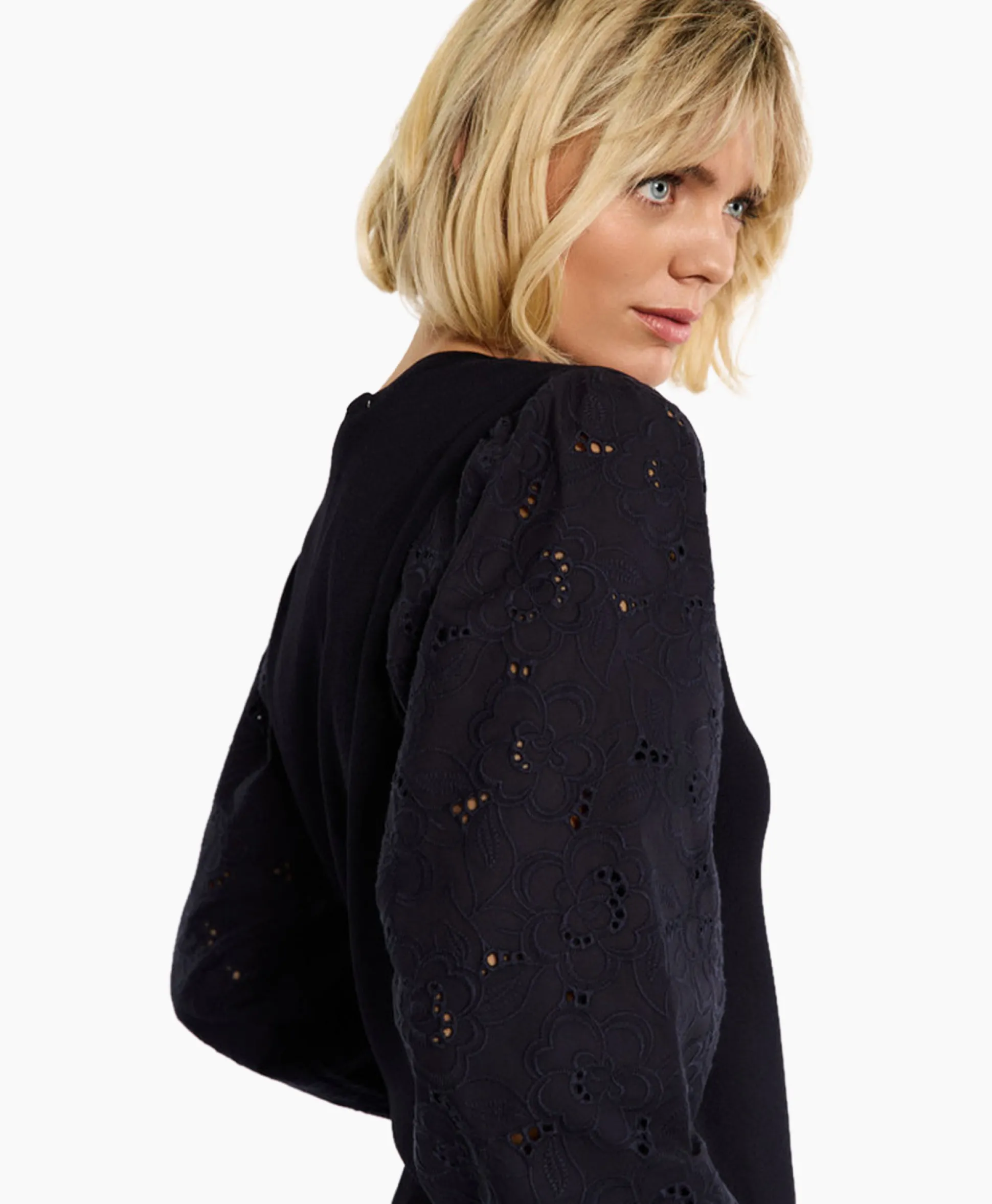 Studio Anneloes Pullover Deana Flower Broderie Donker Blauw