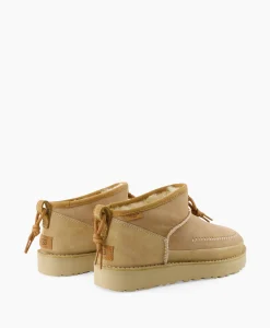 Ugg Enkellaars W Ultra Mini Crafted Regenerate Beige